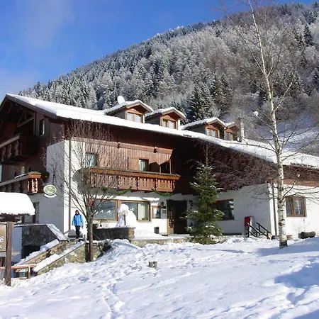 Hotel Biancaneve 3*